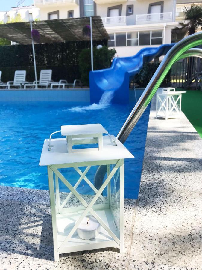 Club Hotel Residence تْشيزيناتيكو المظهر الخارجي الصورة