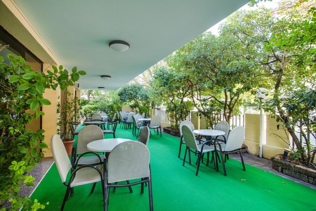 Club Hotel Residence تْشيزيناتيكو المظهر الخارجي الصورة