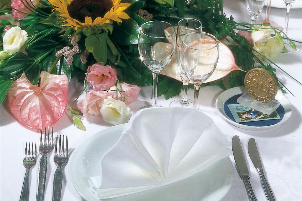 Club Hotel Residence تْشيزيناتيكو المظهر الخارجي الصورة